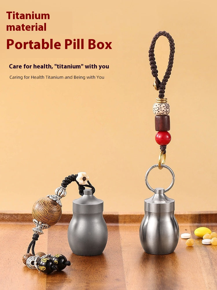 Portable Small Medicine Bottle, Heart-Saving Pill Bottle, Titanium Alloy Portable Medicine Bottle