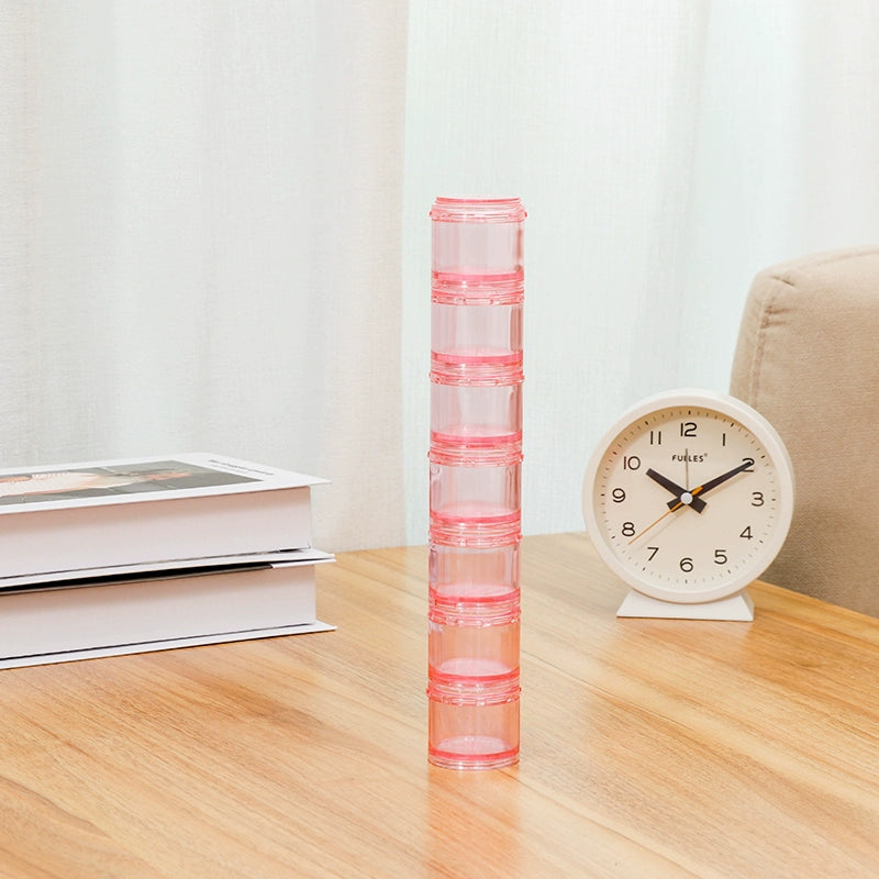 Portable 7-day combination pill box, detachable small pill box