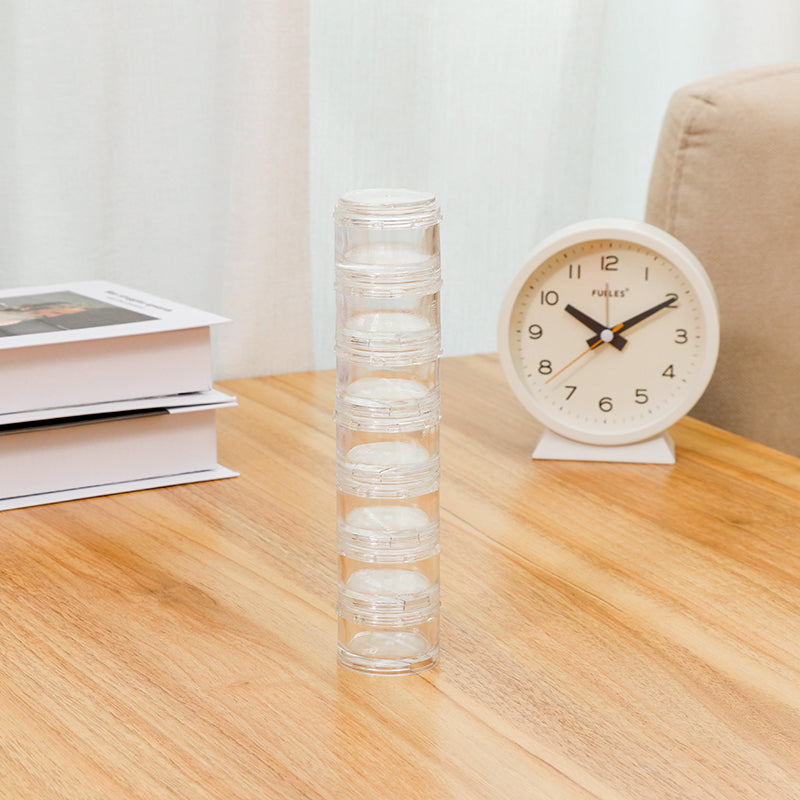 Portable 7-day combination pill box, detachable small pill box