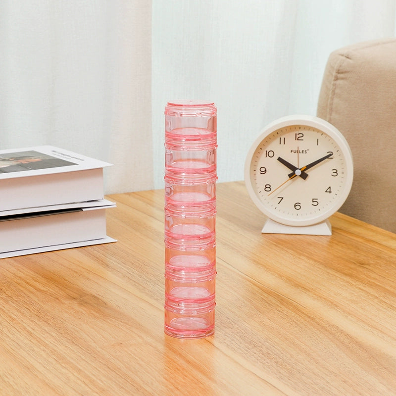 Portable 7-day combination pill box, detachable small pill box