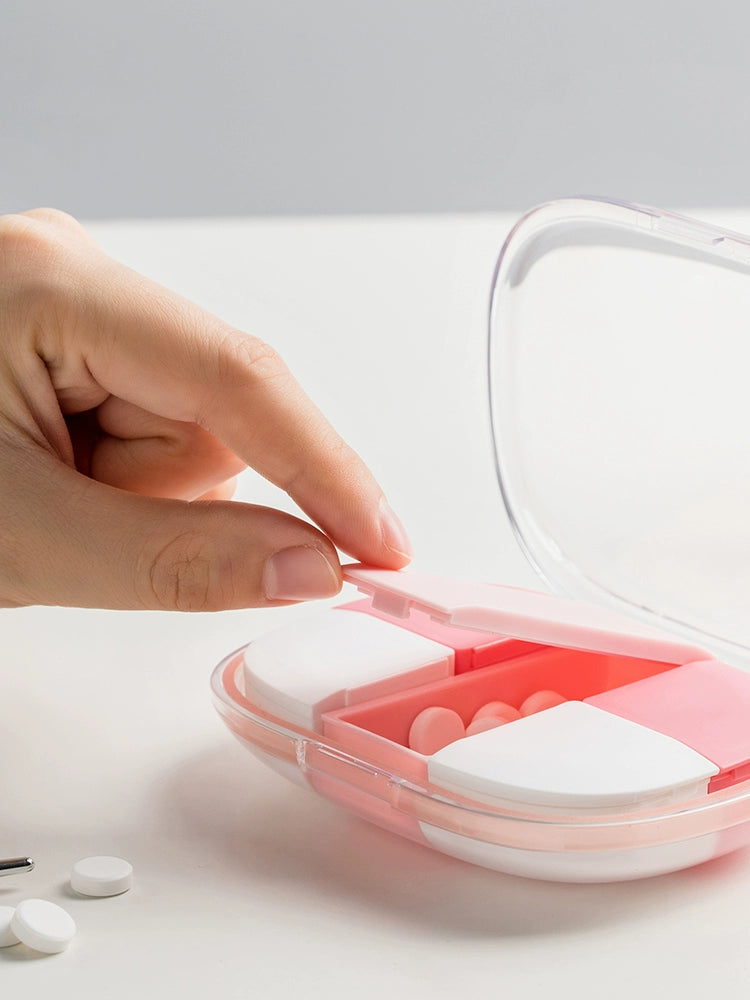 Mini portable 7-day pill box 4 partitions 5 partitions pill box